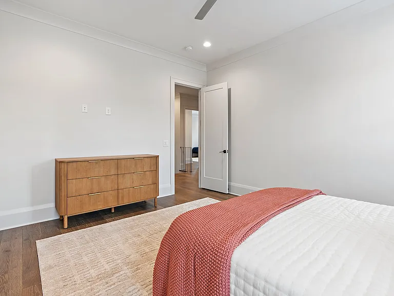 8808 Edgecomb Dr — Photo 40