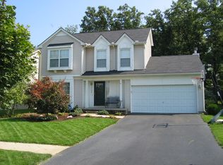 1185 Quail Ridge Dr, Oxford, MI 48371