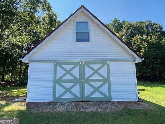 5th image of 5919 River Rd