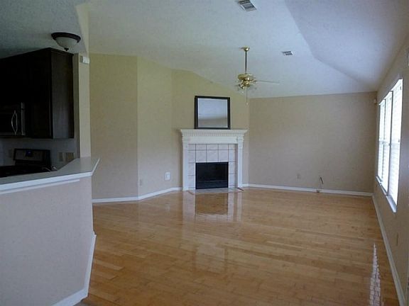 2nd image of 519 N Marathon Way