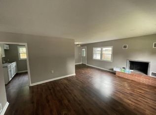 5720 N 93rd St, Milwaukee, WI 53225