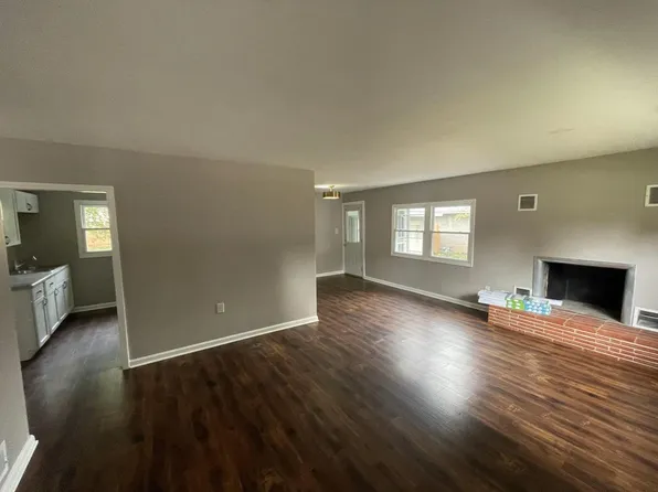 5720 North 93rd STREET, Milwaukee, WI 53225