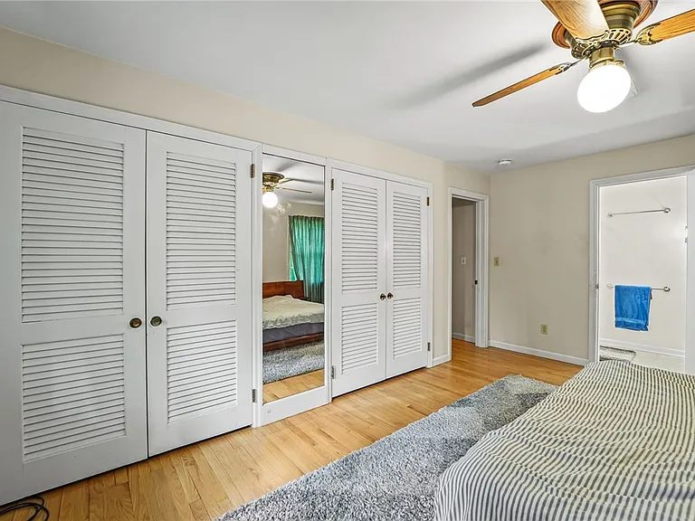 102 Corson Pl — Photo 34