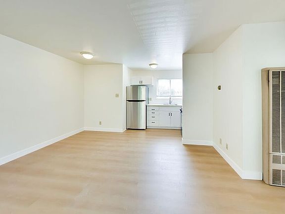 4th image of 693 San Bruno Ave #4