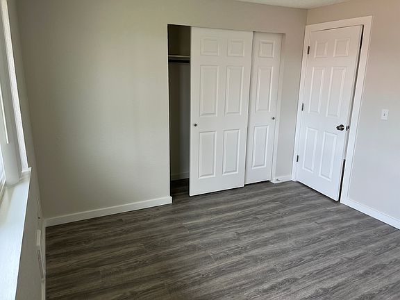 5th image of 10314 29th St E