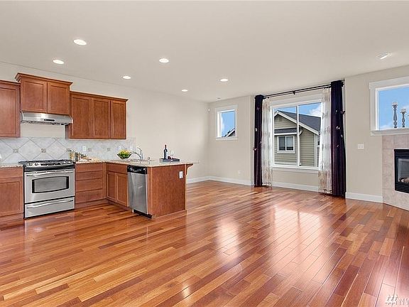 3rd image of 12475 NE 171st Ct