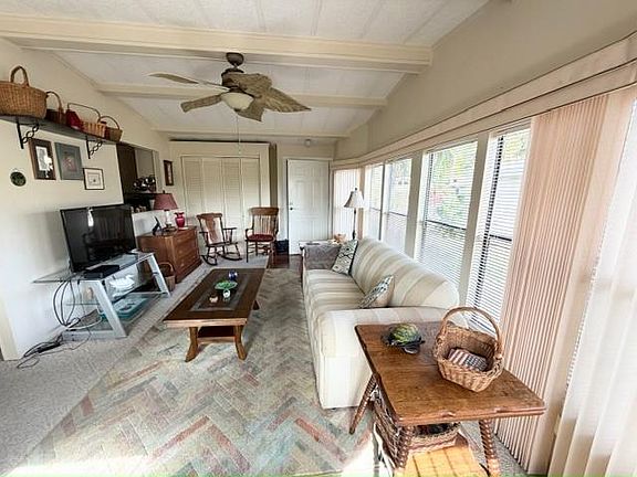 4th image of 1211 Buena Vista Dr #1211