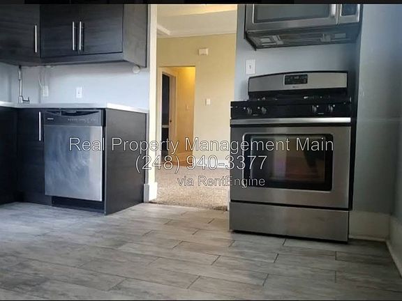 5th image of 644 E Ferry St #2E