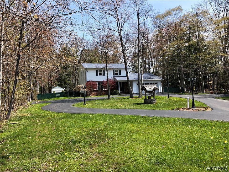 658 Lake St, Angola, NY 14006 Zillow