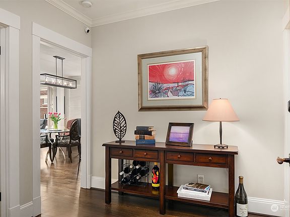 3rd image of 1216 1st Avenue W #101