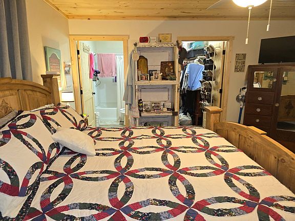 5th image of 707 N 4190th Rd