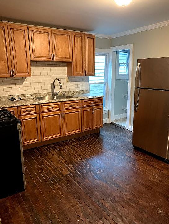 1st image of 193 Massachusetts Ave #3