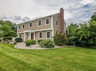 237 Green Hill Rd, Longmeadow, MA 01106