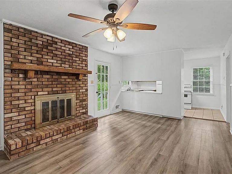 2985 Fredrick Dr — Photo 22