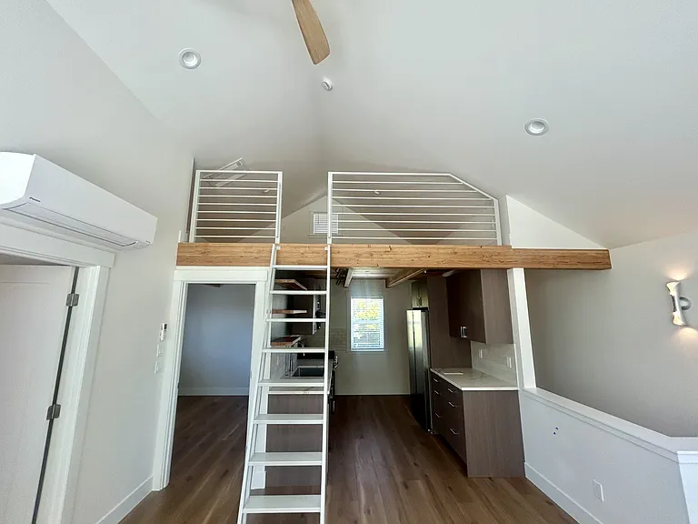 326 Boblett St — Photo 11