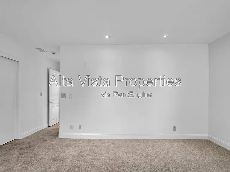 7635 Eads Ave #108 — Photo 21