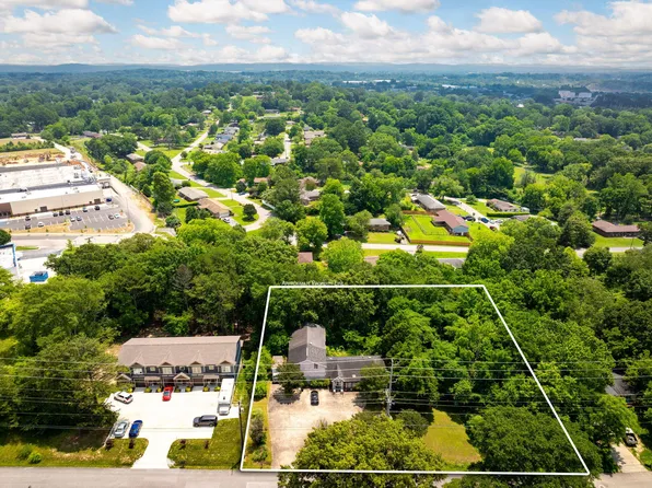 4406 Shelborne Dr, Chattanooga, TN 37416