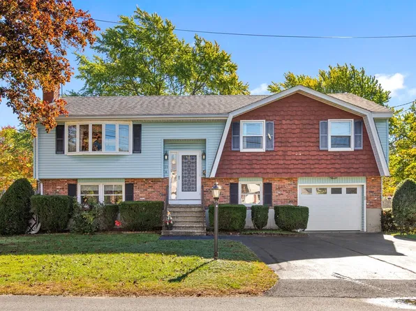 23 Quimby Ave, Woburn, MA 01801