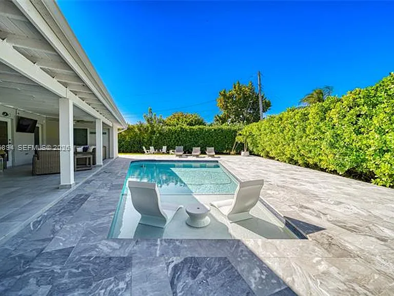 10600 SW 80th Ct — Photo 34
