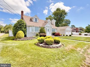 27 3rd Ave, South Toms River, NJ 08757