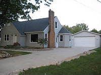 1st image of 1030 Nixon Ave NW