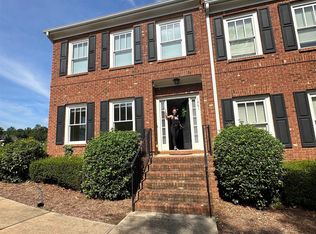 1061 Surrey Ln, Greensboro, GA