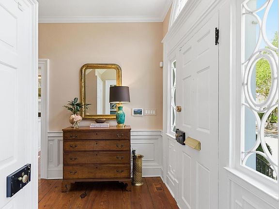 3rd image of 7 Lowndes St