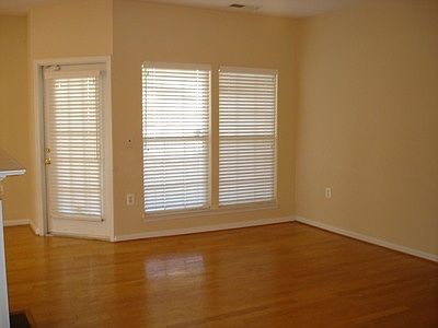 4th image of 4129 Fountainside Ln