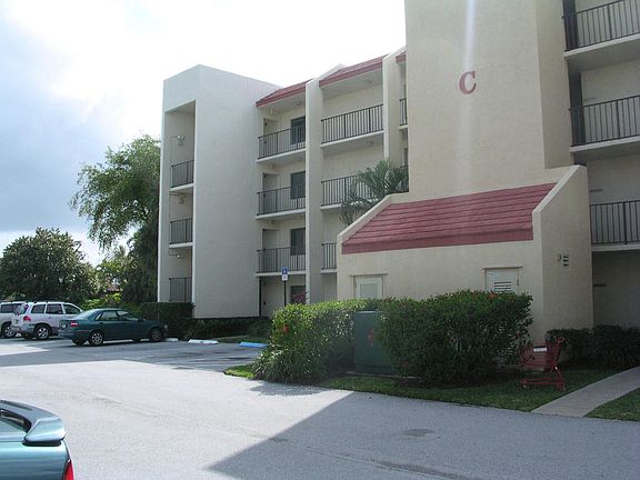 2nd image of 1605 S Us Highway 1 APT C403