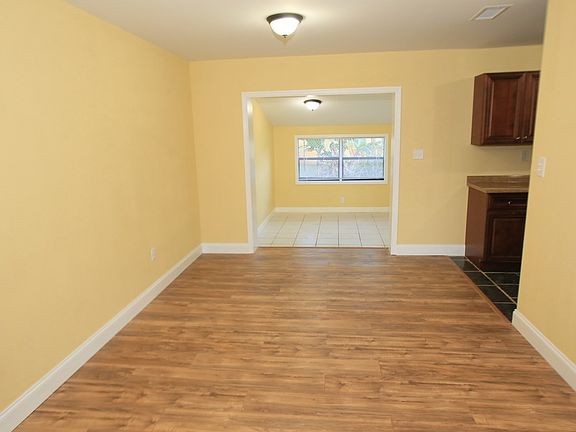 4th image of 2521 NW 26th Ct