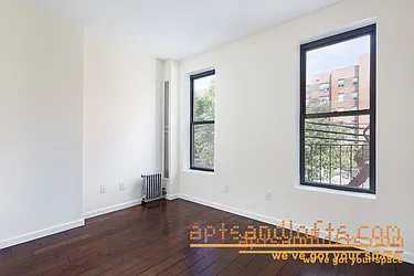 Rented by aptsandlofts.com