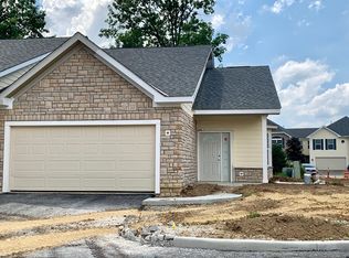 228 Lake Cove Ct, Delaware, OH 43015