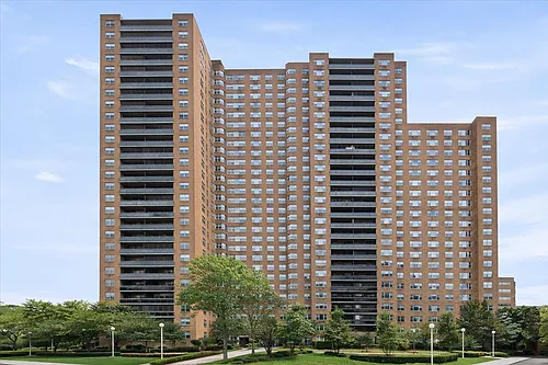 7025 Yellowstone Blvd #21B Photo 1