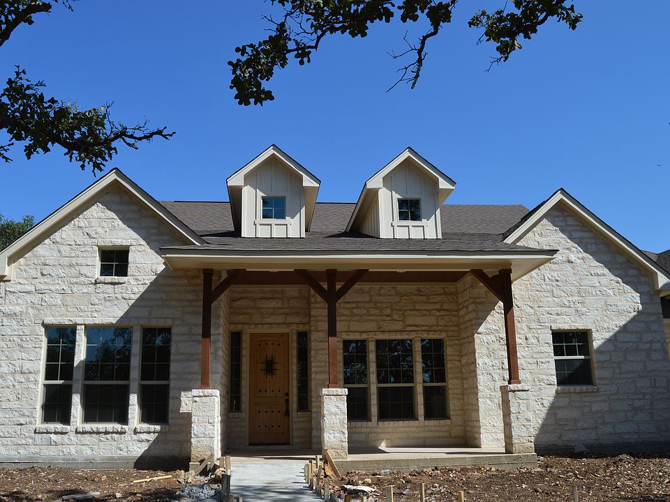 1st image of 326 Park Place Dr