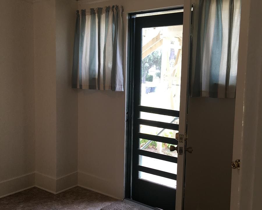 Entrance to apartment