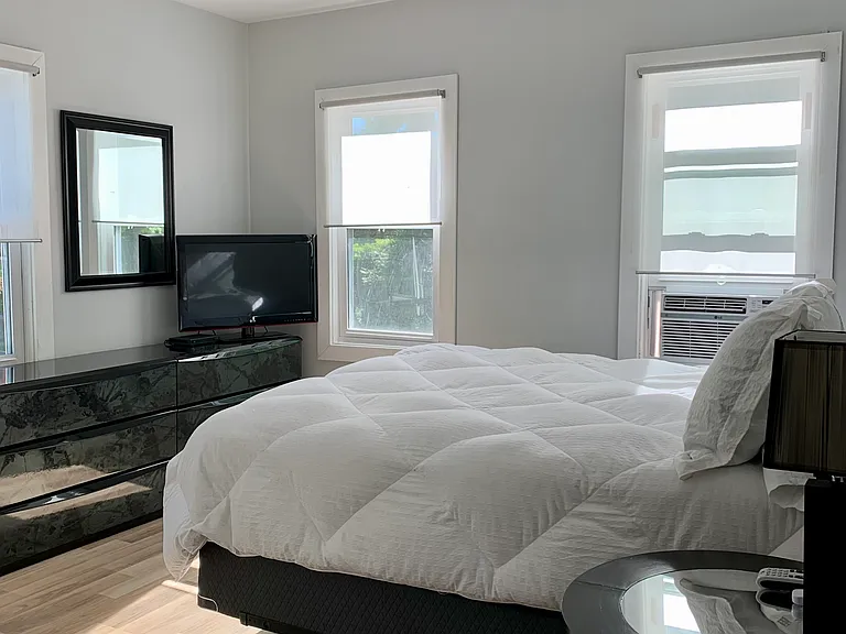 26 Main St #2 — Photo 14