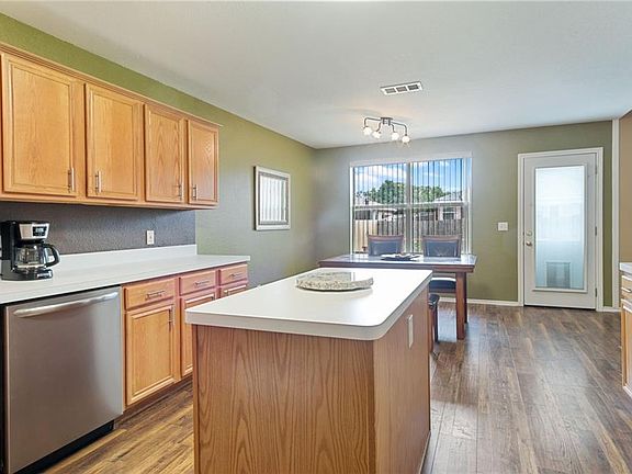5th image of 221 Lake Wichita Dr