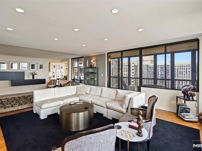 200 Winston Dr #C2808, Cliffside Park, NJ, 07010