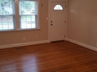 1024 Edgewood Ave, Burlington, NC 27215