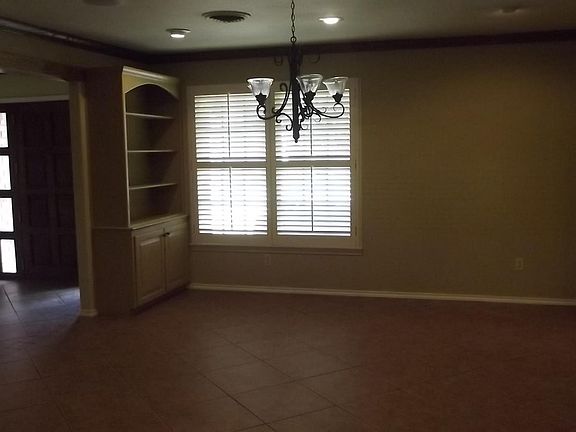 Formal Dining or Living Area