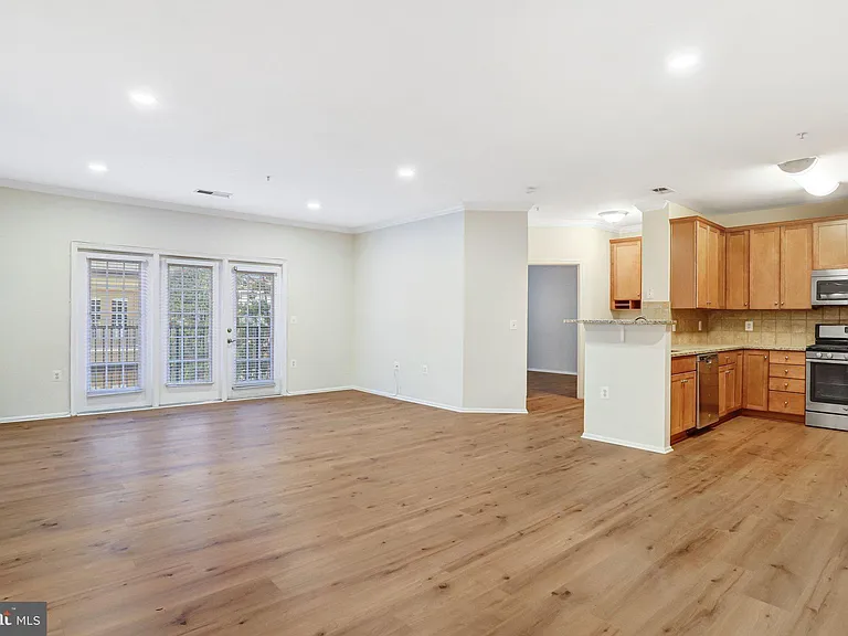 11800 Old Georgetown Rd #1207 — Photo 13