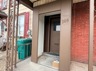 306 N 7th St #2, Lebanon, PA 17046