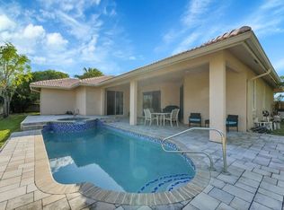 13620 Folkestone Ct W, Wellington, FL 33414