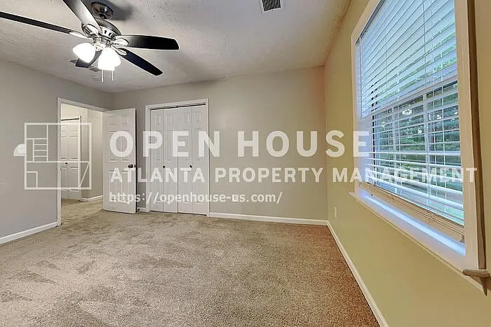 2075 Pinella Dr — Photo 12