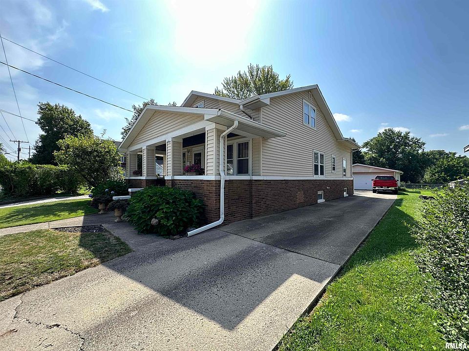 368 W Losey St, Galesburg, IL 61401 Zillow