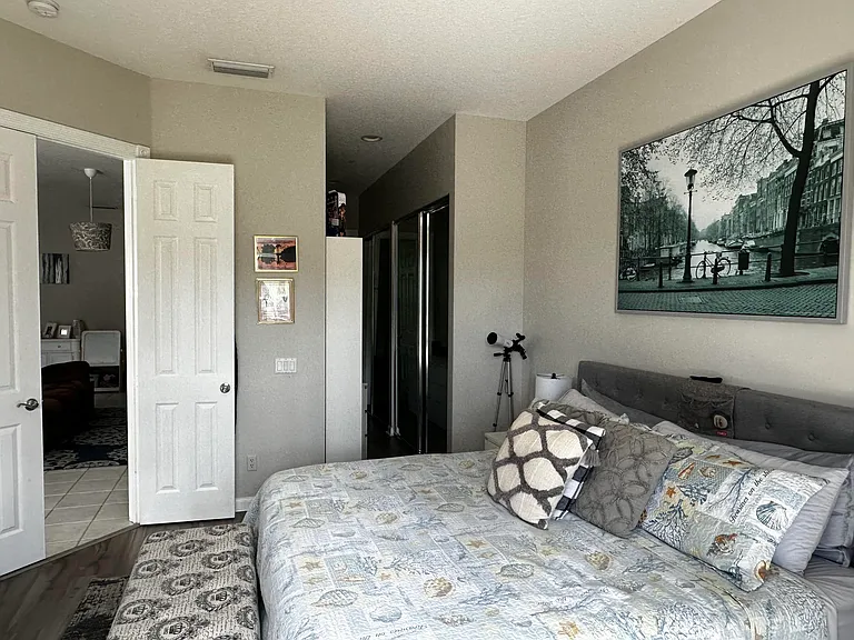 2023 Valencia Dr — Photo 13