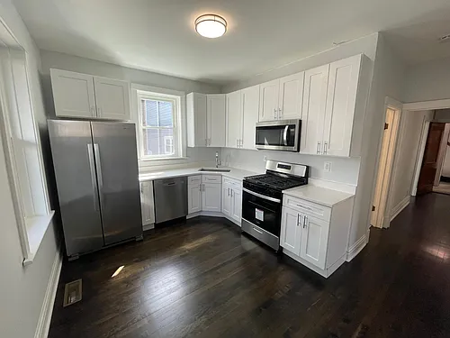 4737 N Maplewood Ave #1 Photo 1