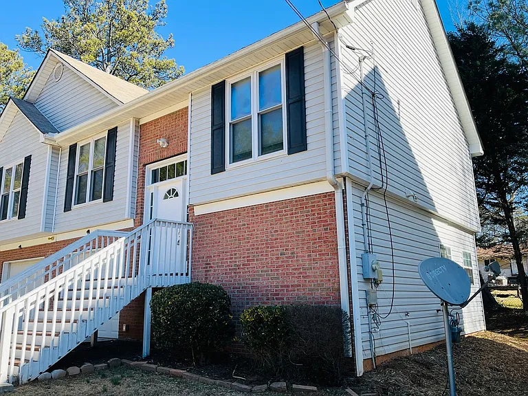 5612 Feldwood Rd — Photo 41
