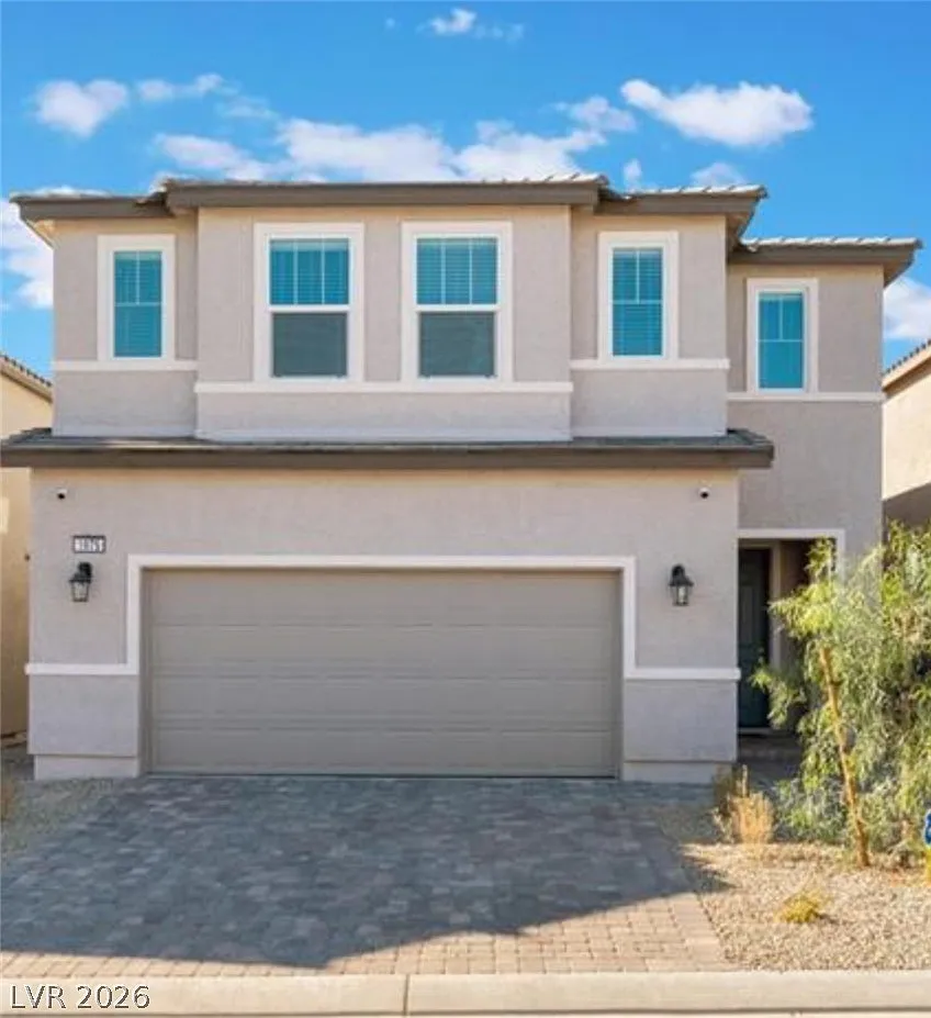 5 bed, 3.5 bath, 2932 sqft, $2,800 — Photo 1