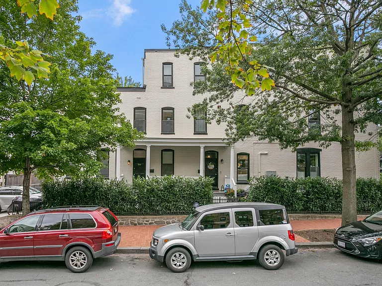 900 Maryland Ave NE #ENGLISH BASEMENT — Photo 25